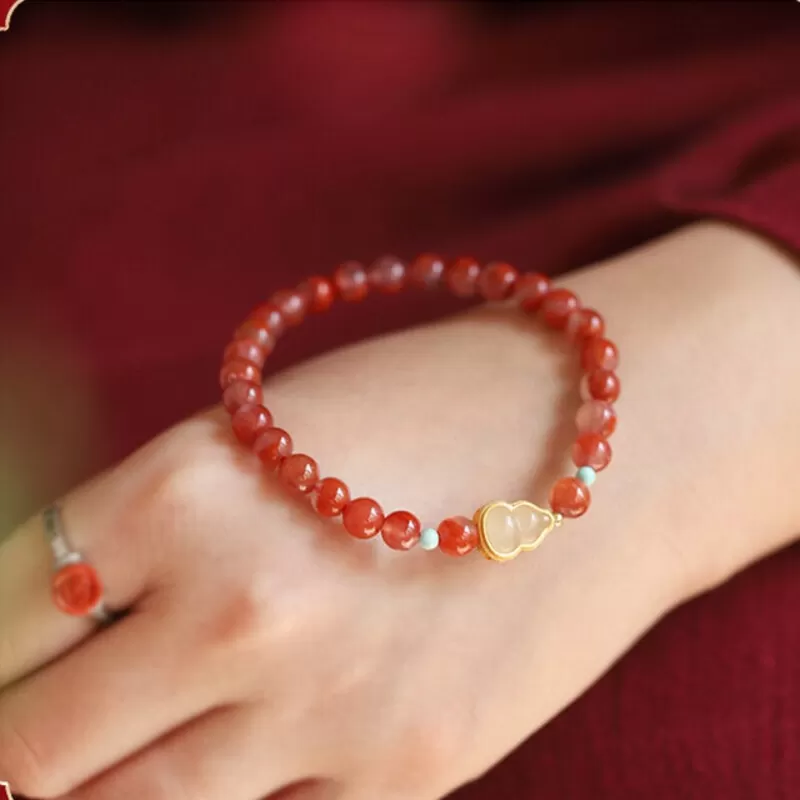 Cherry Red Nanhong Agate Bracelet with Jade Gourd – Elegant Natural Energy Jewelry