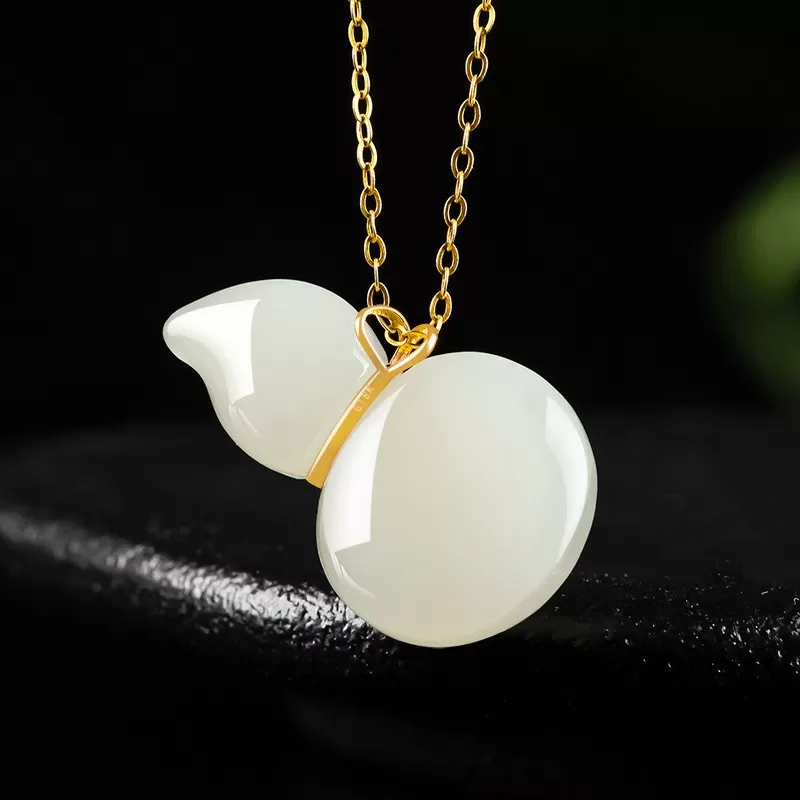 Blessings & Prosperity – Hetian White Jade Gourd Necklace in 18K Gold