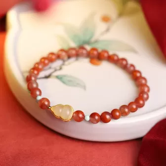 Cherry Red Nanhong Agate Bracelet with Jade Gourd – Elegant Natural Energy Jewelry
